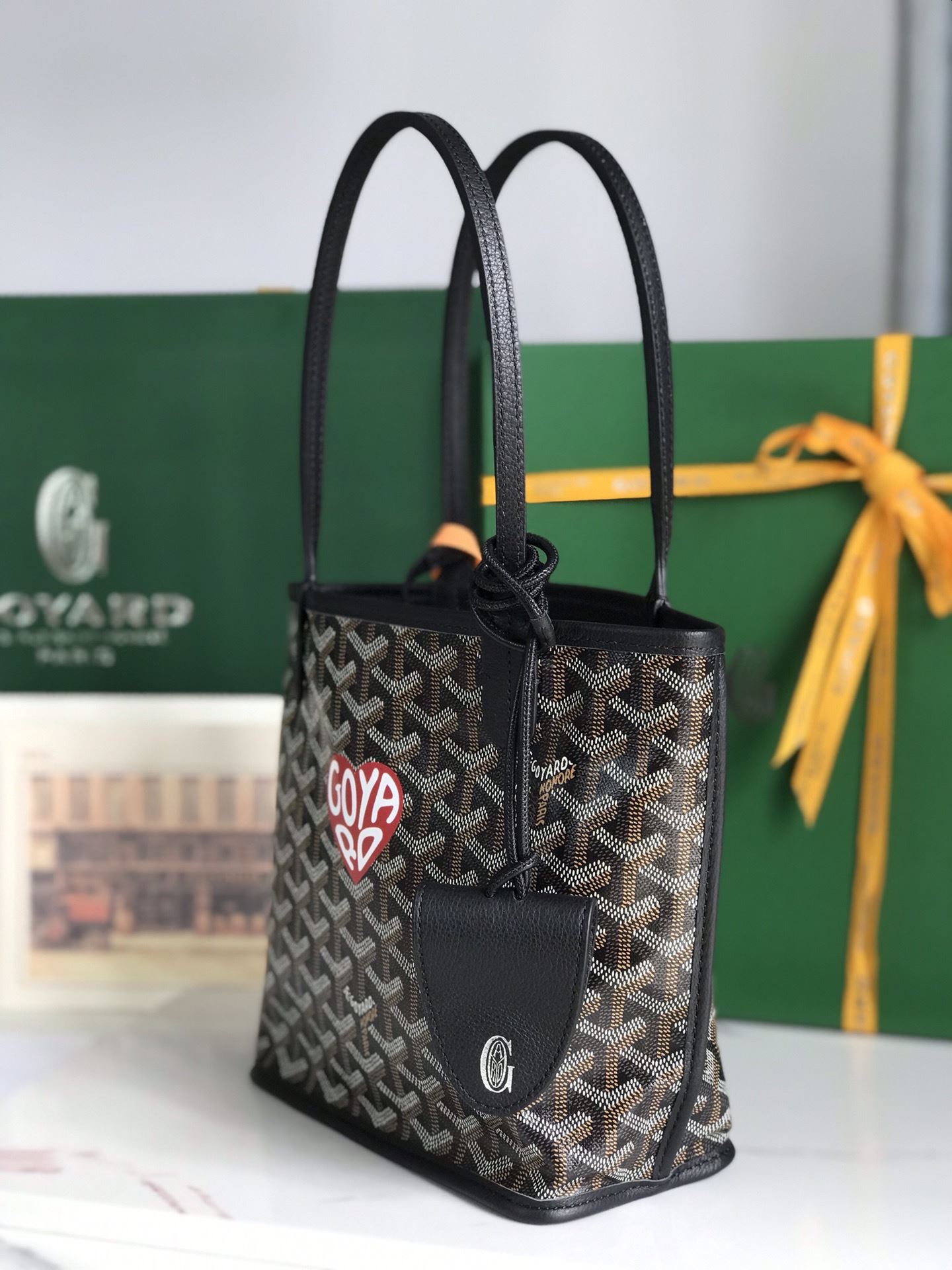 Goyard Shopping Bags